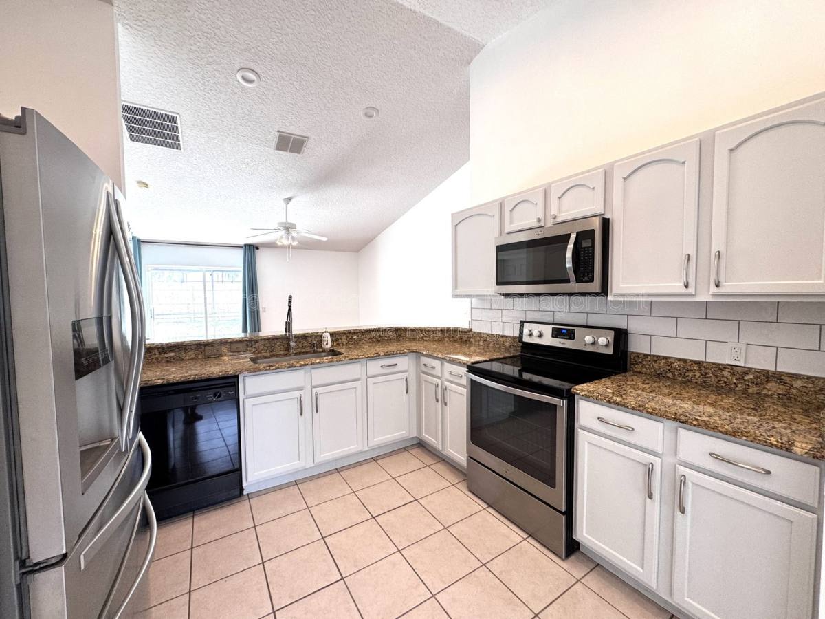 House for rent at 205 Paradise Woods Place, Davenport, FL 33896