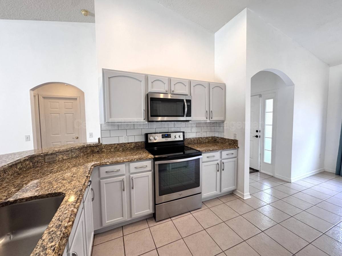 House for rent at 205 Paradise Woods Place, Davenport, FL 33896