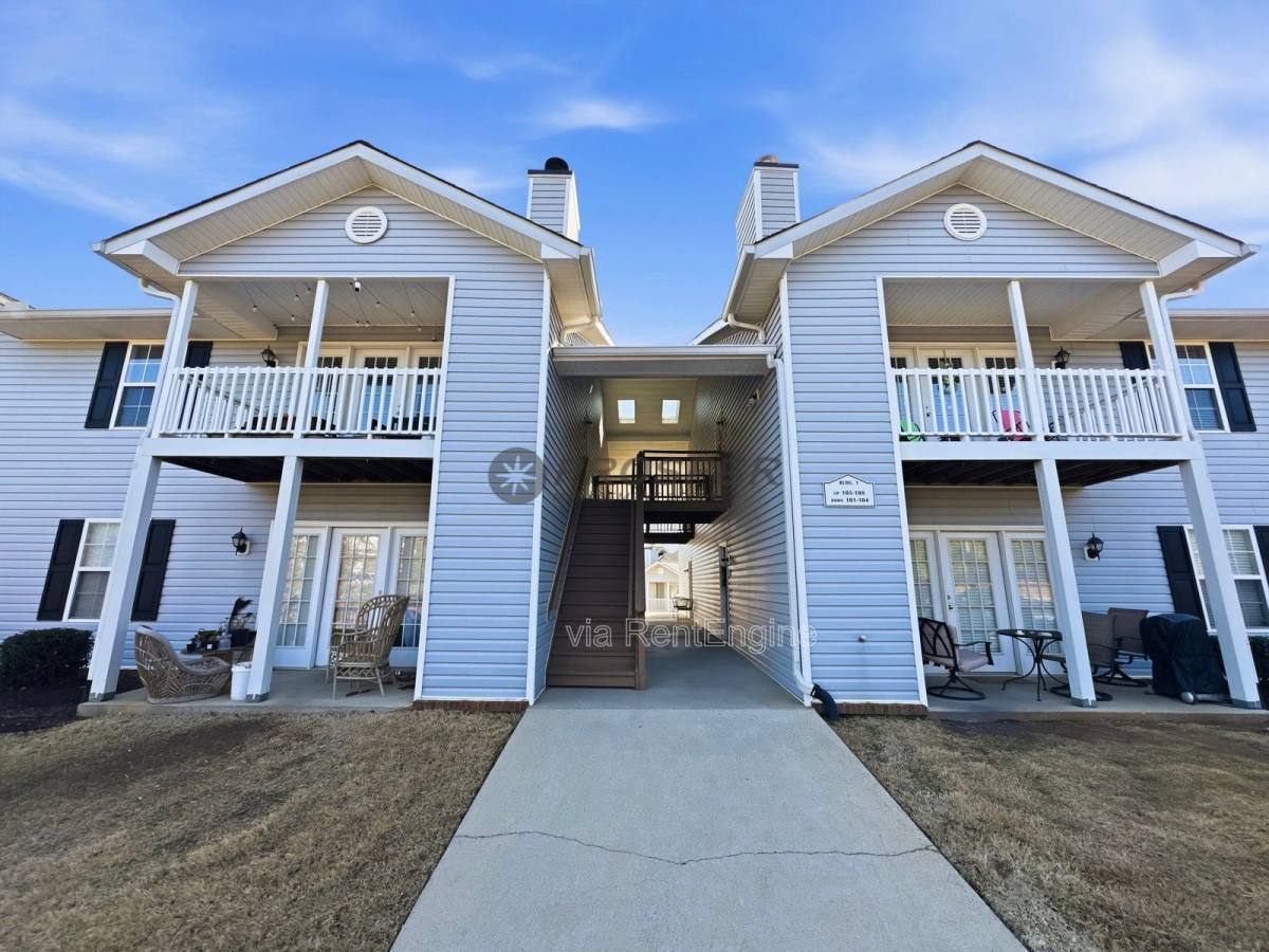 House for rent at 107 Pelham Square Way, Greer, SC 29650