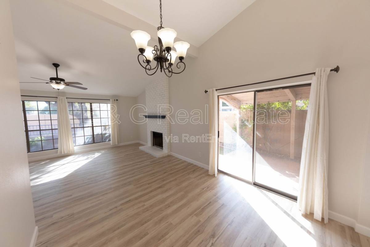 House for rent at 4283 E Agave Rd, Phoenix, AZ 85044