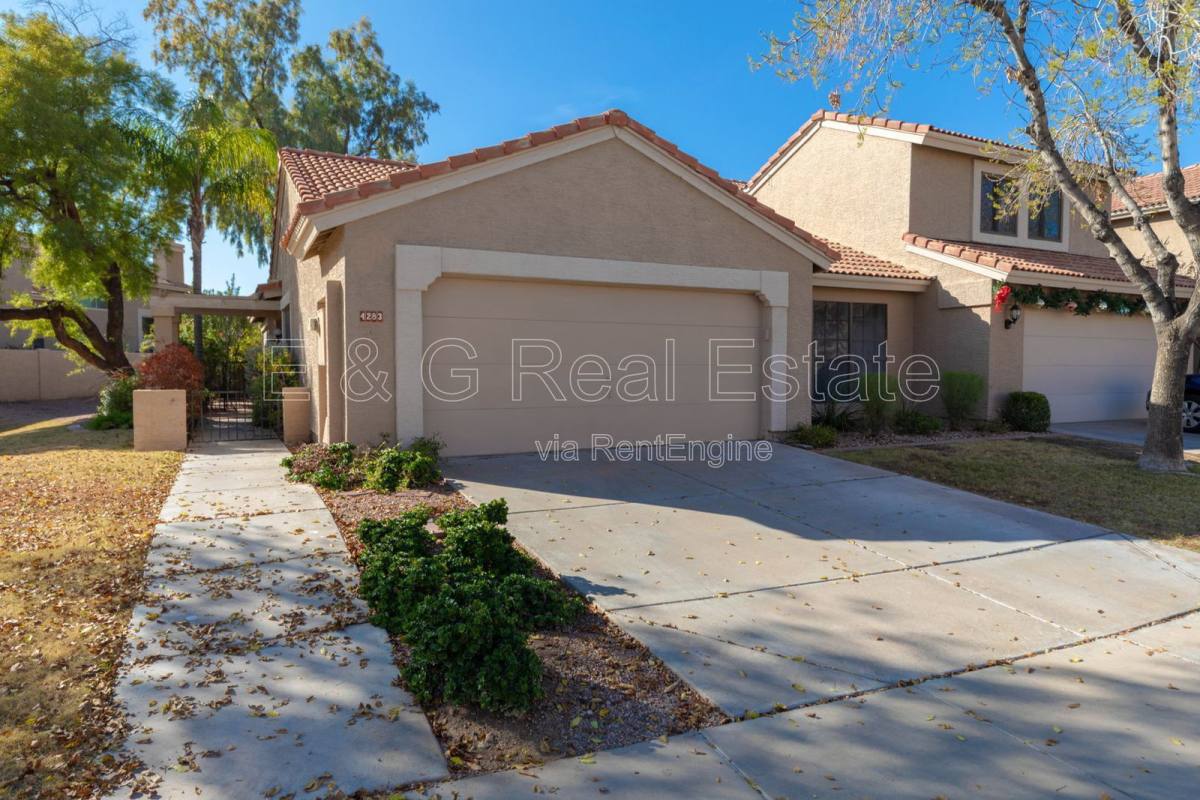 House for rent at 4283 E Agave Rd, Phoenix, AZ 85044