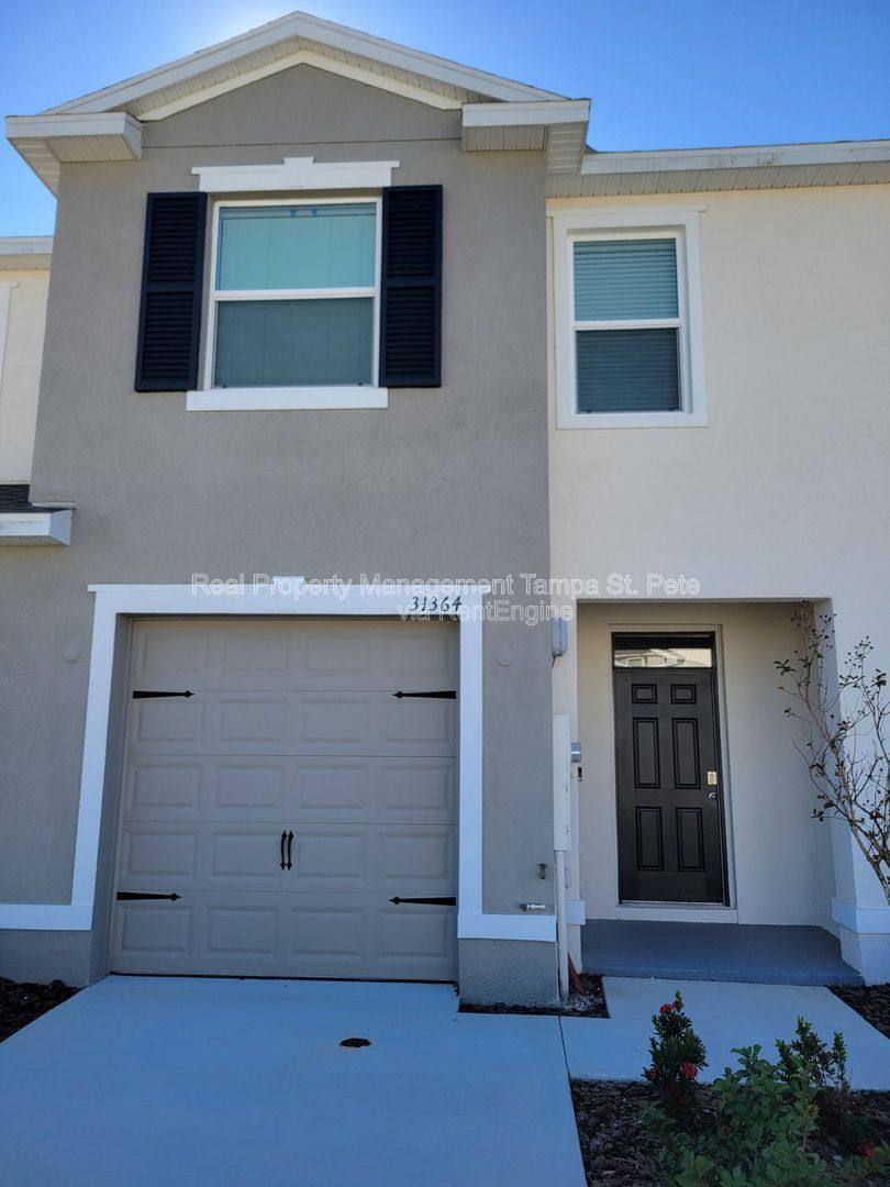 Townhouse for rent at 31364 Midnight Sun Way, Wesley Chapel, FL 33545