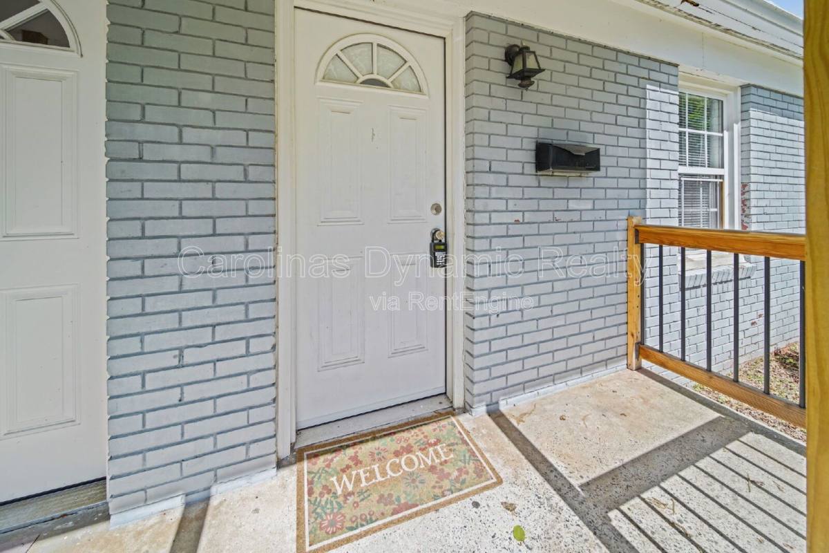 Apartment for rent at 2621 Druid Hills Way #2, Charlotte, NC 28206