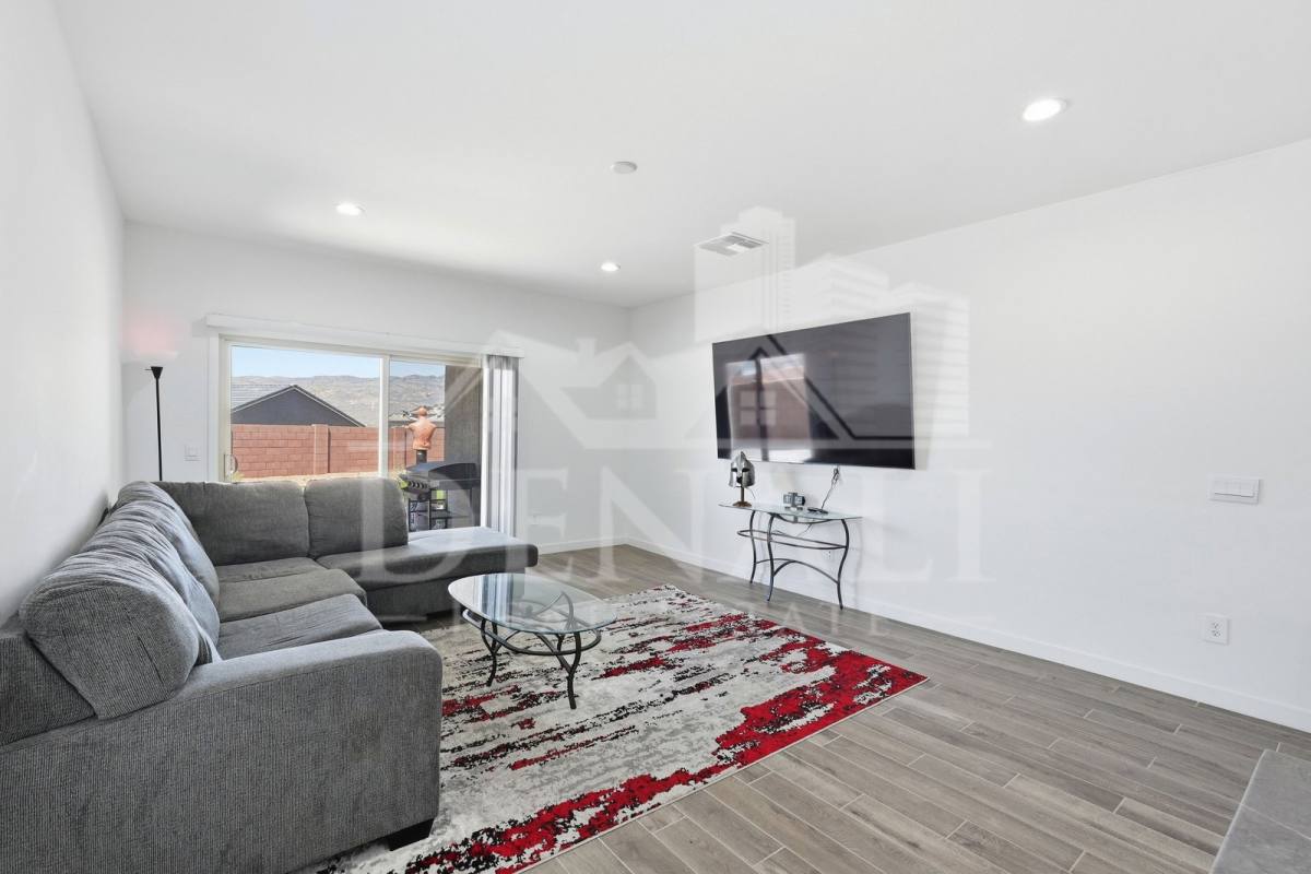House for rent at 14061 E Crotalus Way, Vail, AZ 85641
