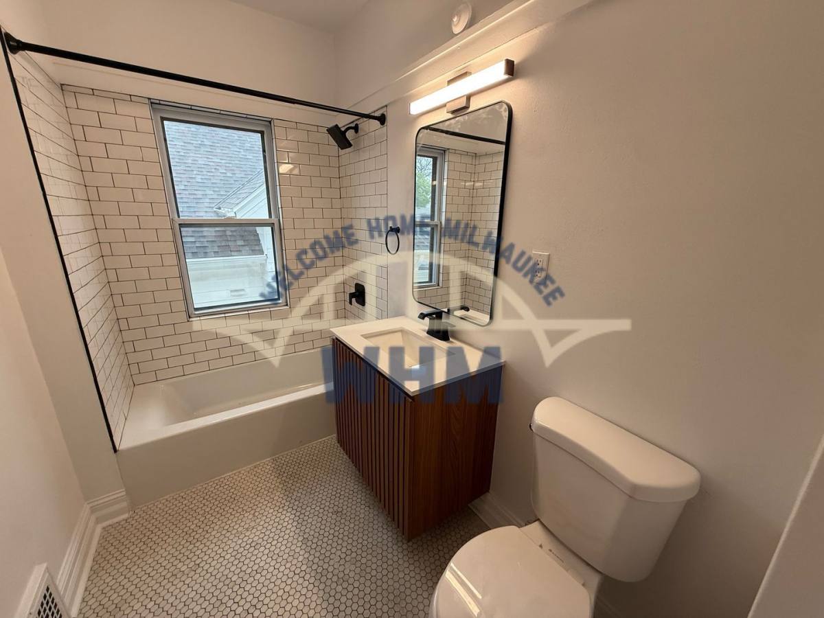 Apartment for rent at 1609 N 52nd St, Milwaukee, WI 53208