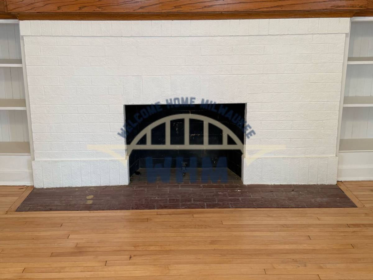 Apartment for rent at 1607 N 52nd St, Milwaukee, WI 53208