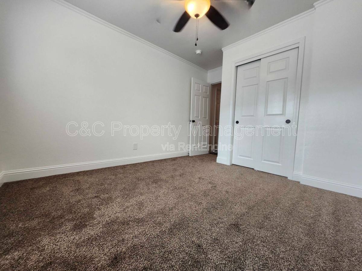 Apartment for rent at 2546 W Victor Court #102, Visalia, CA 93277