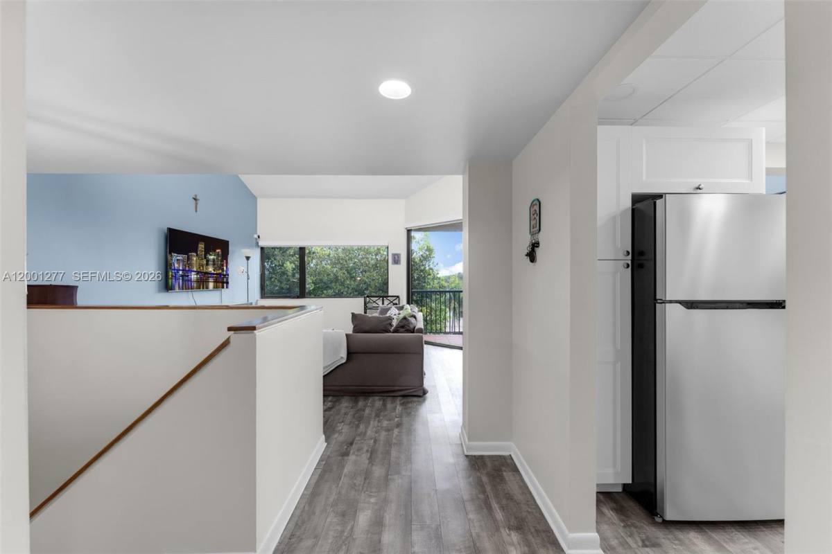 Townhouse for rent at 6701 SW 116th Court #406, Miami, FL 33173