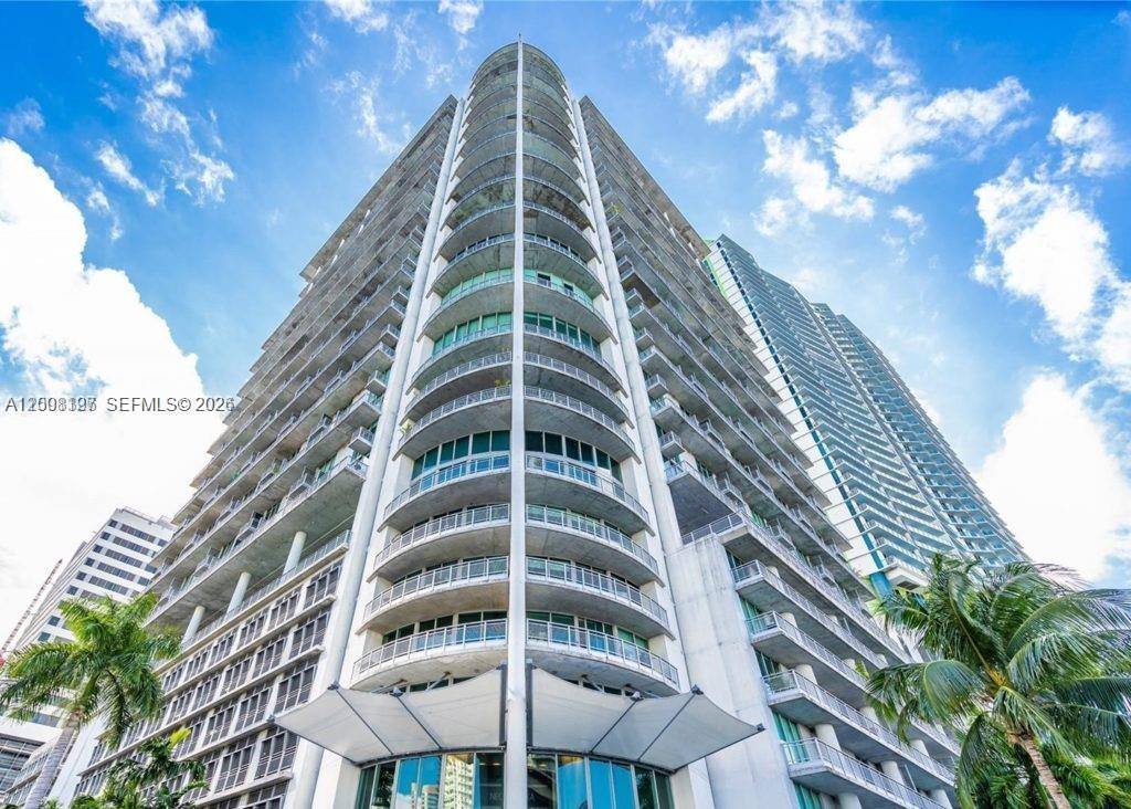 Apartment for rent at 690 SW 1st Court #1934, Miami, FL 33130
