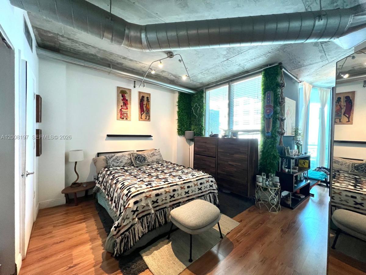 Apartment for rent at 690 SW 1st Court #1934, Miami, FL 33130