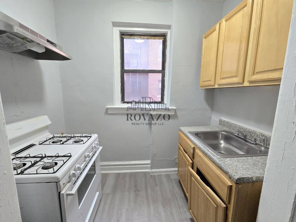 Apartment for rent at 160 Ellis Ave #308, Irvington, NJ 07111
