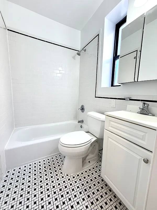 Apartment for rent at 53 W 72nd St #5C, New York, NY 10023