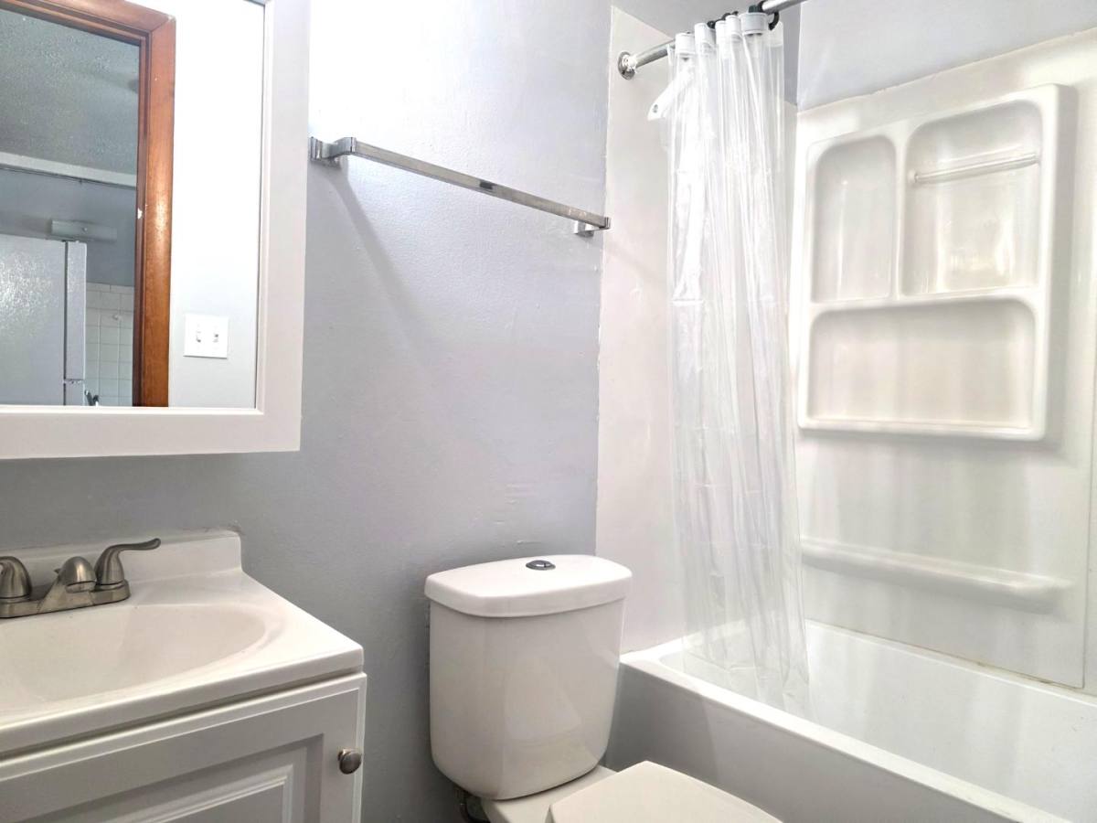 Apartment for rent at 2547 Manchester Rd, Akron, OH 44319