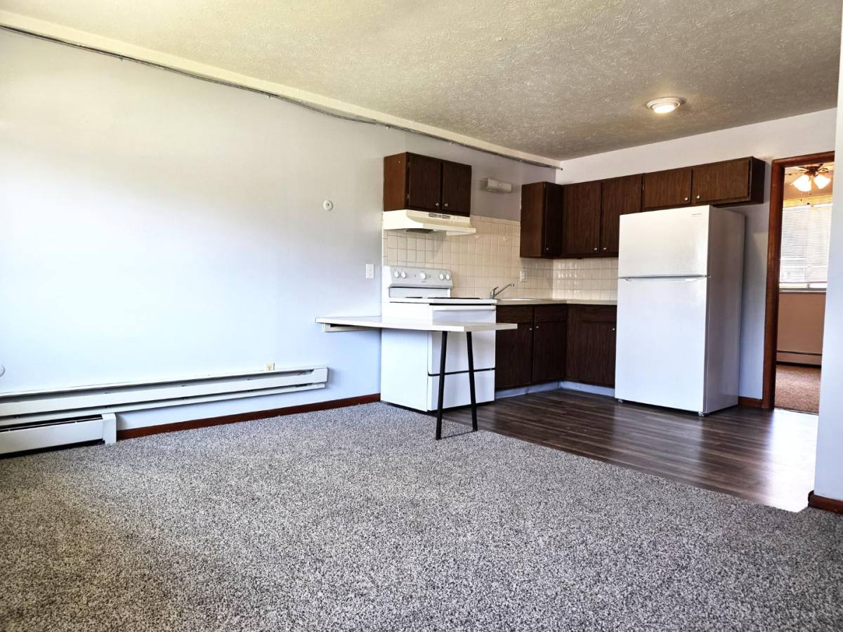 Apartment for rent at 2547 Manchester Rd, Akron, OH 44319