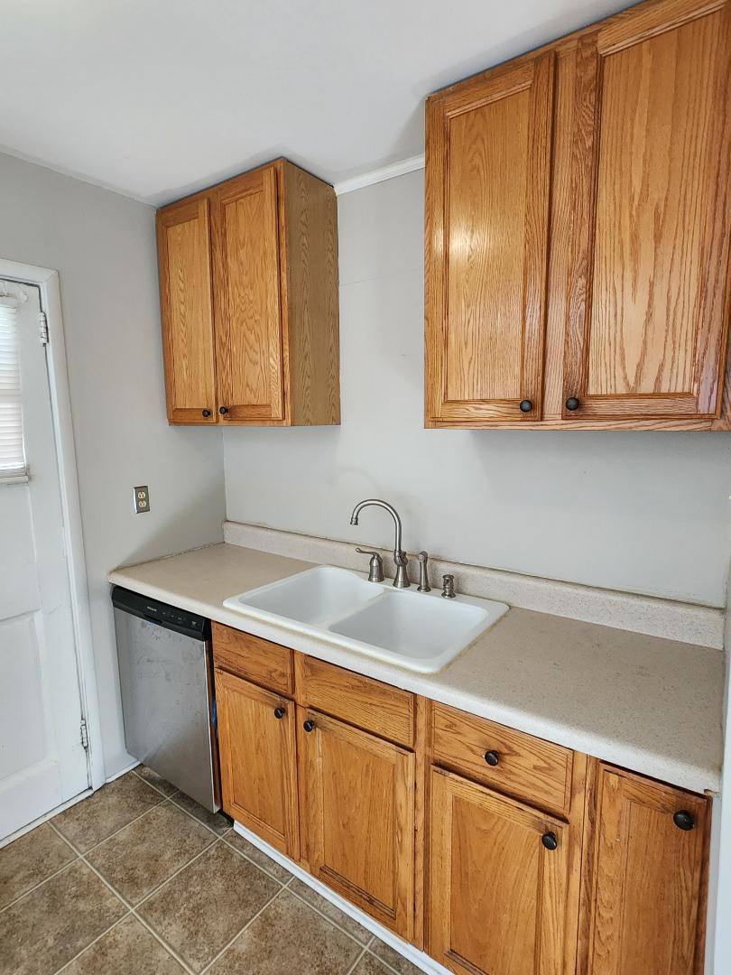 House for rent at 1347 Levy Dr, Fayetteville, NC 28305