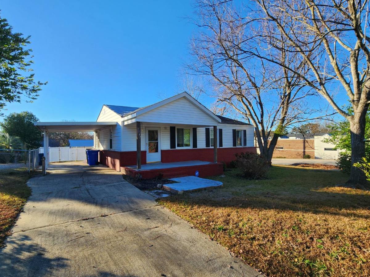 House for rent at 1347 Levy Dr, Fayetteville, NC 28305