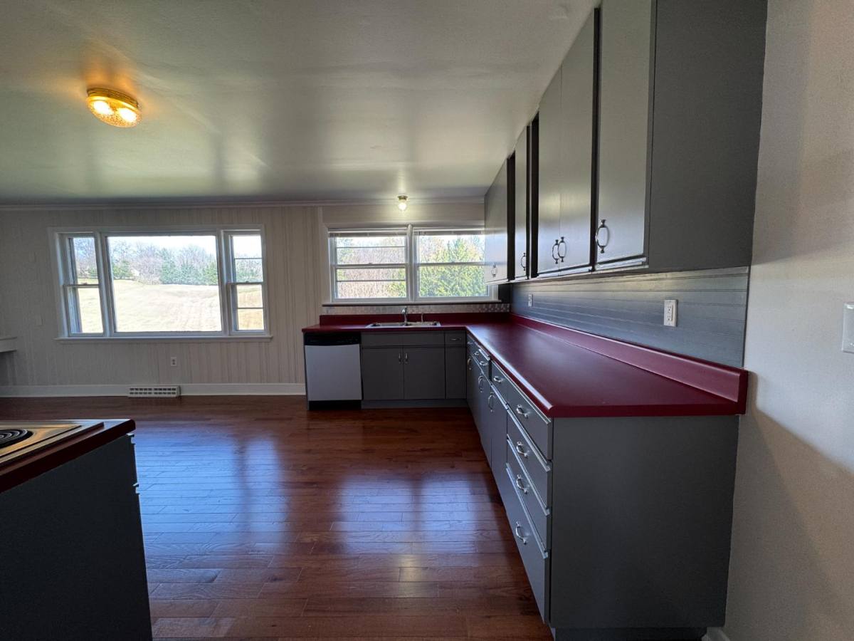 House for rent at 41 Woodlee Rd, Staunton, VA 24401