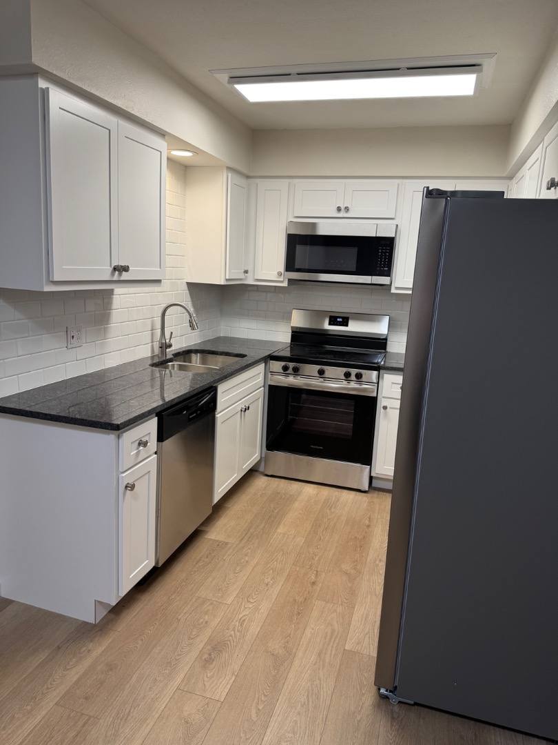 Apartment for rent at 185 Parkview Dr #2, Trenton, IL 62293