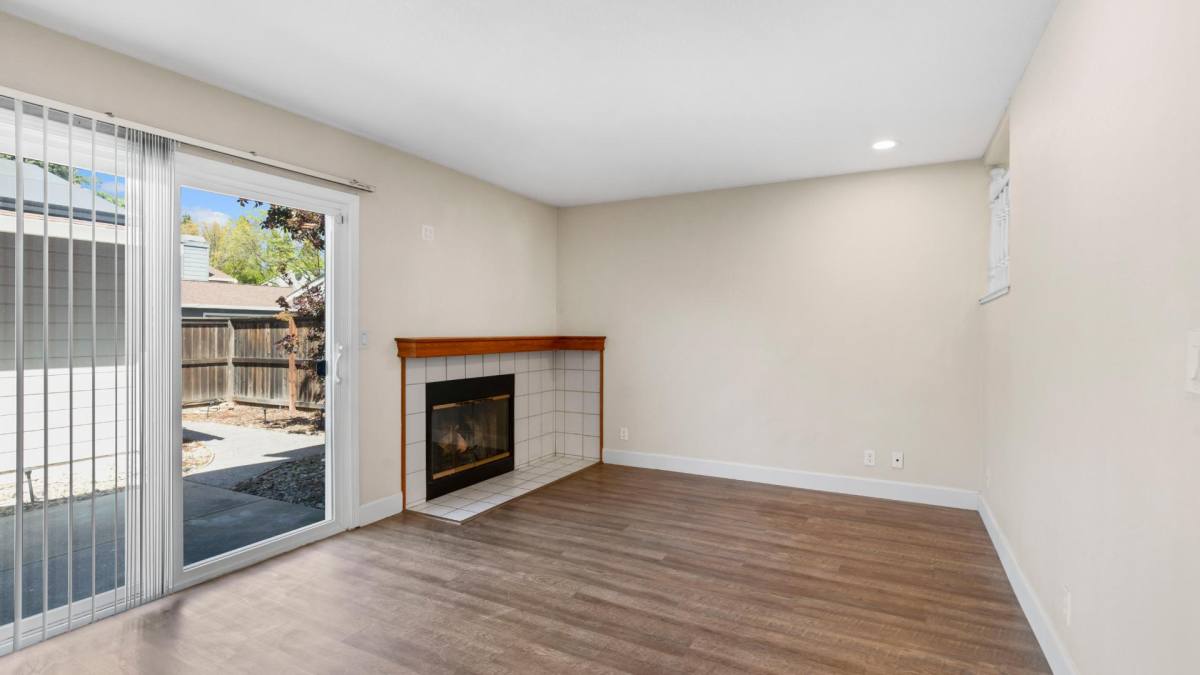 Condo for rent at 142 Village Court #142 Court-Vac, Vacaville, CA 95687