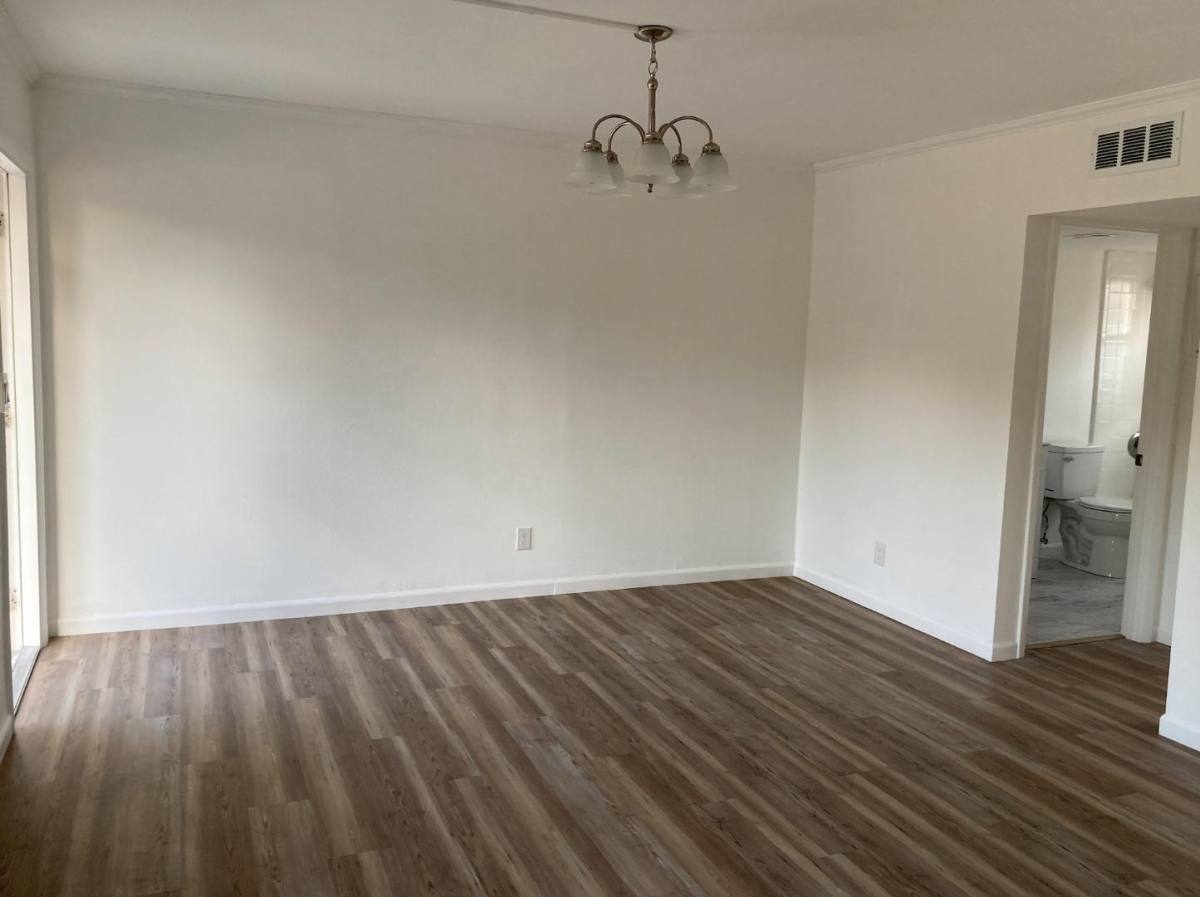 Apartment for rent at 1895 40th Ave #7, Vero Beach, FL 32960