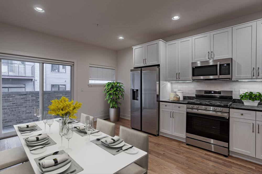 Townhouse for rent at 2100 Greenwood #207, Evanston, IL 60201