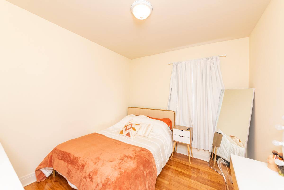 Apartment for rent at 3415 N Elaine Place #1, Chicago, IL 60657