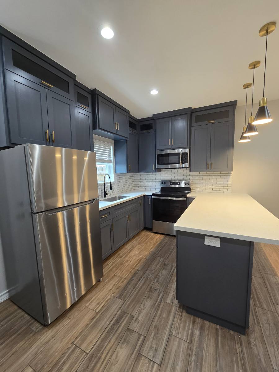 Apartment for rent at 1606 Playa Dr #2, Weslaco, TX 78596