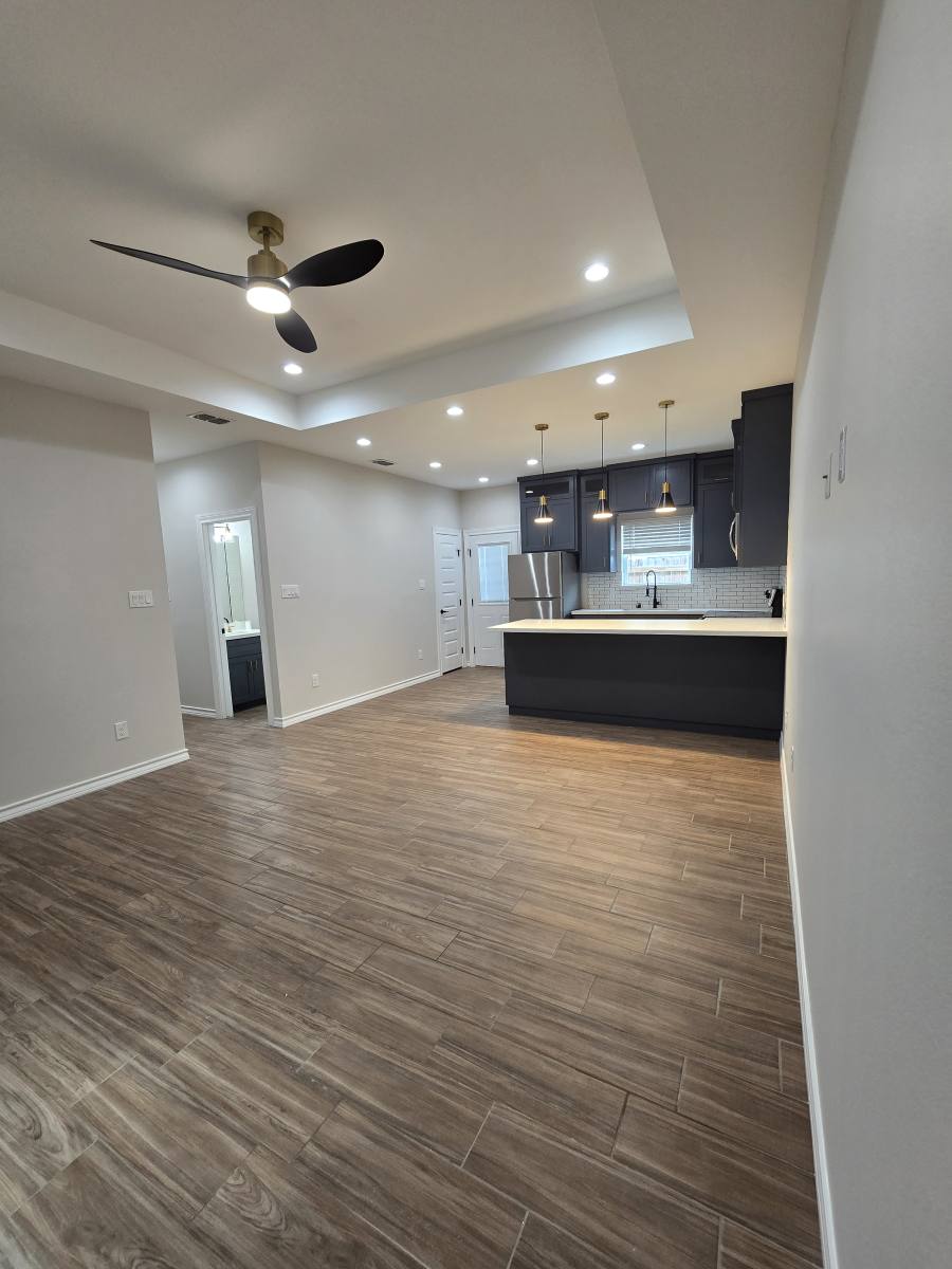 Apartment for rent at 1606 Playa Dr #2, Weslaco, TX 78596
