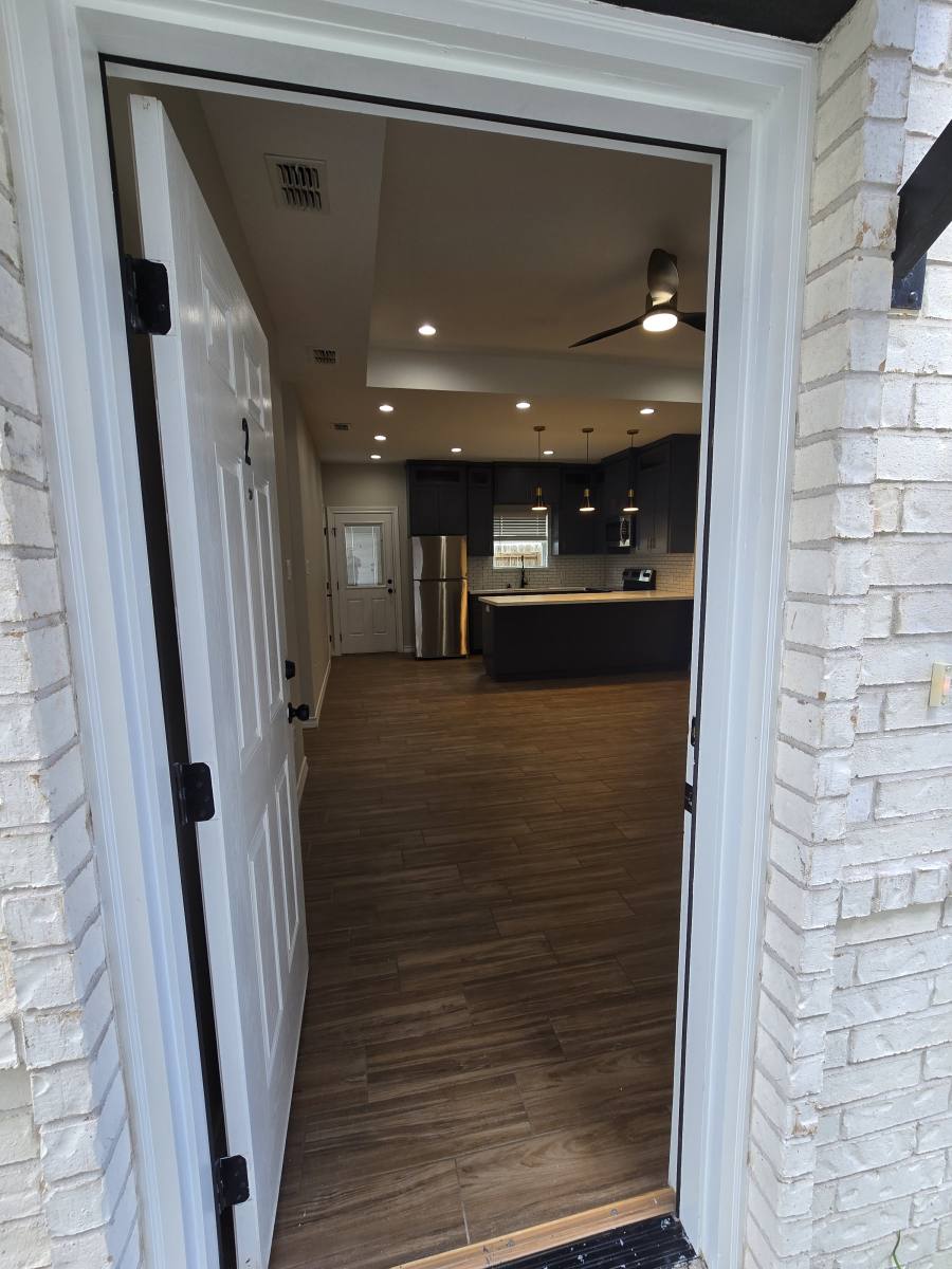 Apartment for rent at 1606 Playa Dr #2, Weslaco, TX 78596