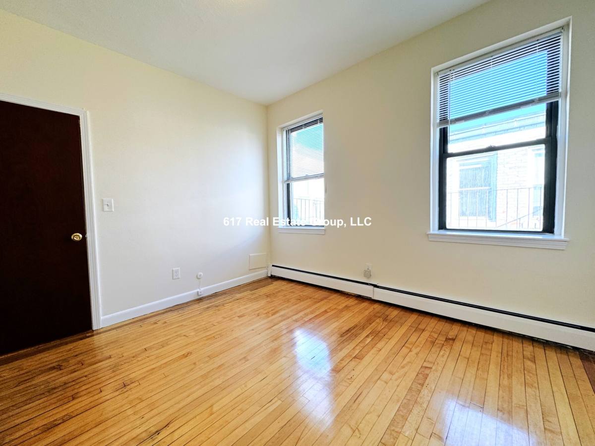 Apartment for rent at 64 Brighton Ave #408, Allston, MA 02134