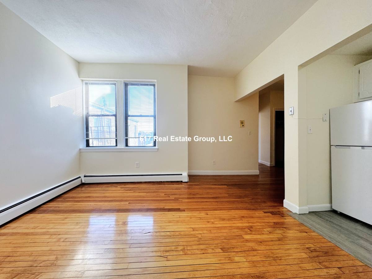 Apartment for rent at 64 Brighton Ave #408, Allston, MA 02134