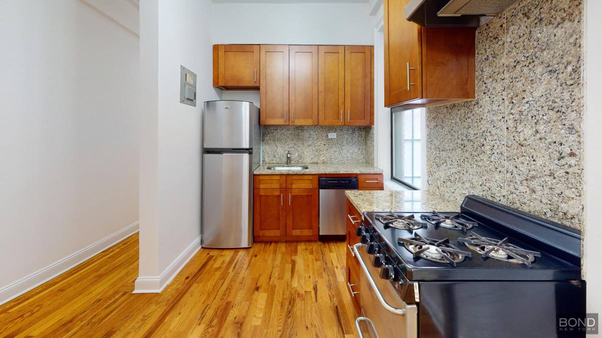 Apartment for rent at 245 W 51st St #807, New York, NY 10019