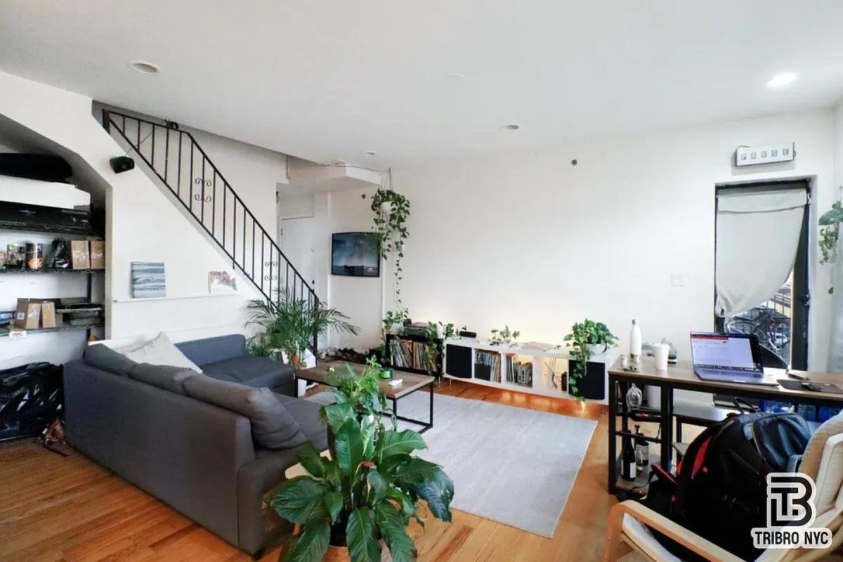 Apartment for rent at 1296 Myrtle Ave #3D, Brooklyn, NY 11221