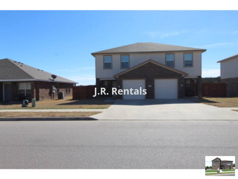 Townhouse for rent at 1714 Risen Star Lane #A, Copperas Cove, TX 76522