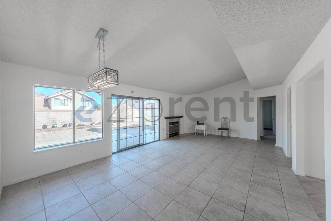 House for rent at 5327 Meredith Ave, Palmdale, CA 93552