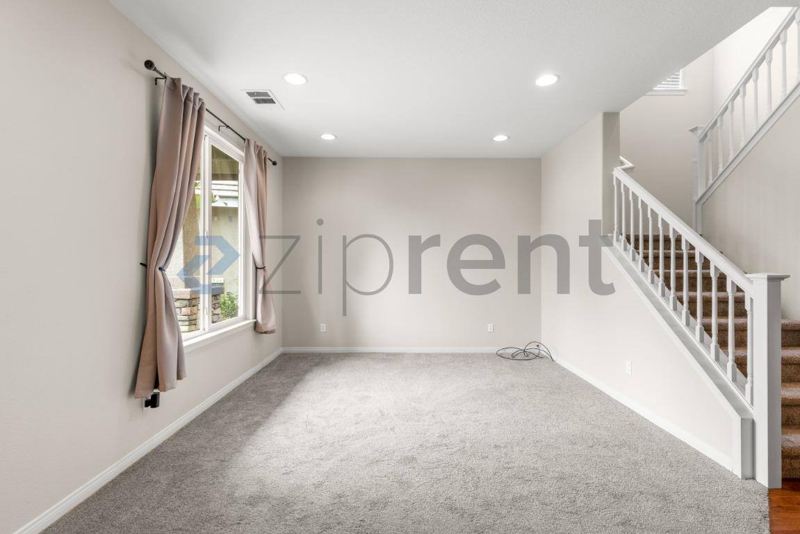 House for rent at 10798 Rosemary Way, Corona, CA 92883