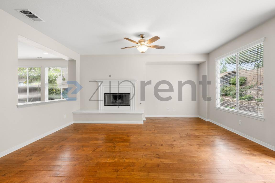 House for rent at 10798 Rosemary Way, Corona, CA 92883
