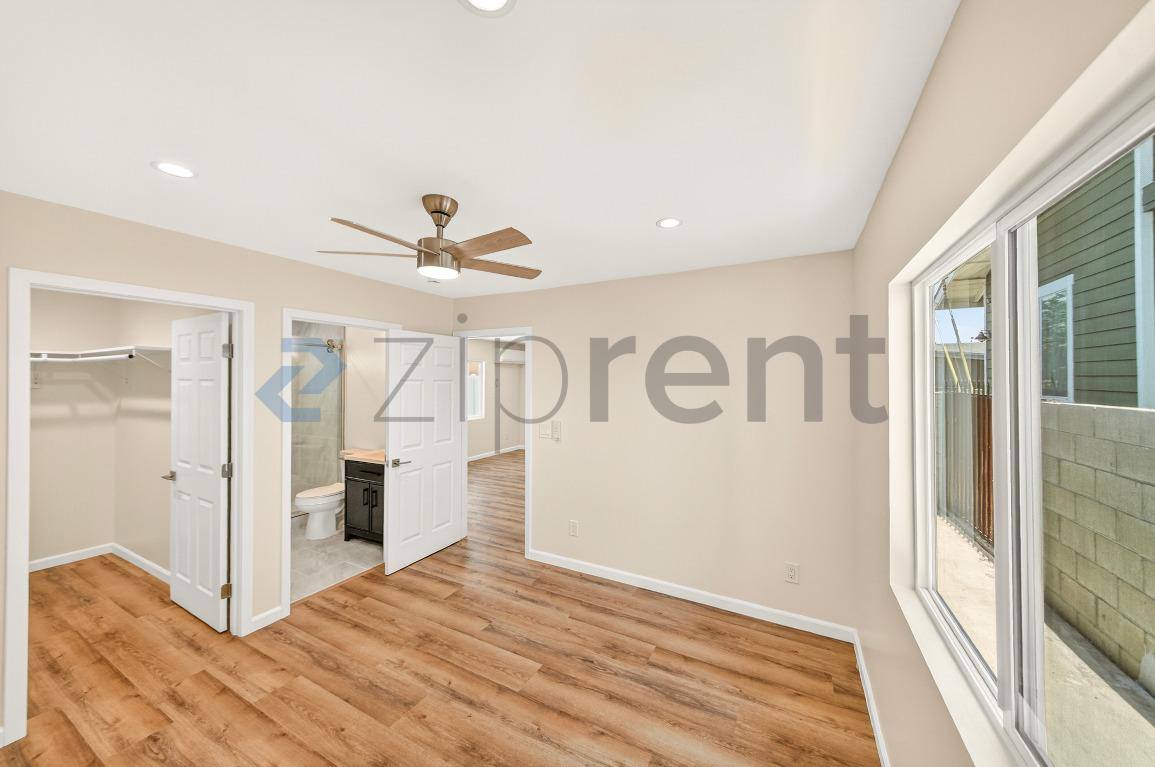 House for rent at 4013 S Harvard Blvd, Los Angeles, CA 90062