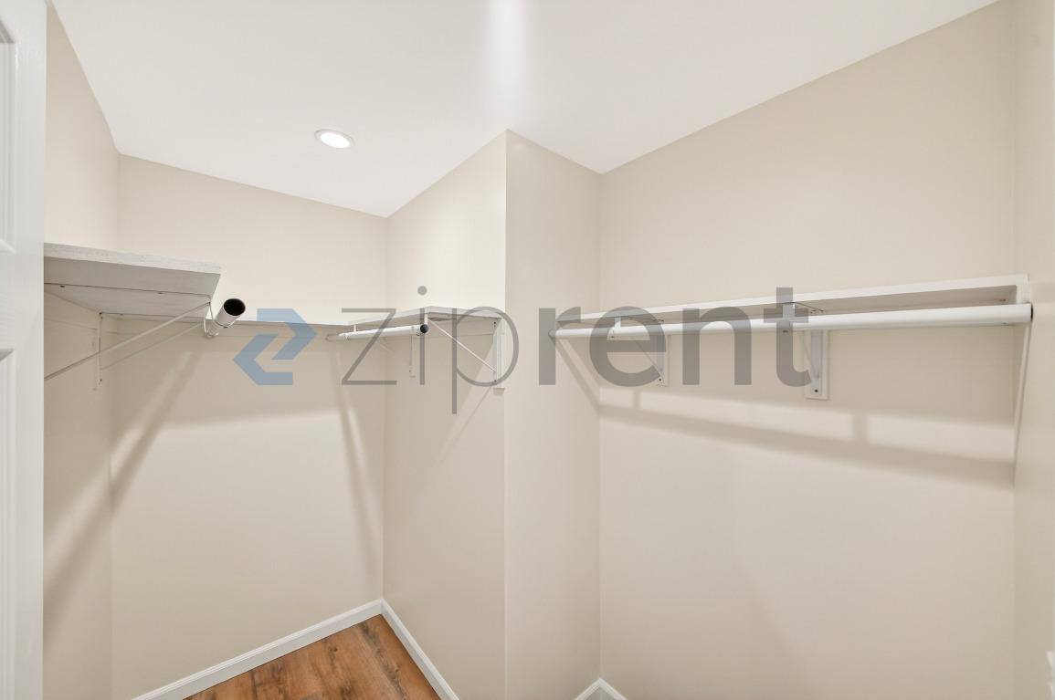 House for rent at 4013 S Harvard Blvd, Los Angeles, CA 90062