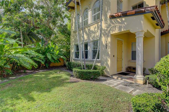 Townhouse for rent at 4867 Ponce De Leon Blvd, Miami, FL 33146