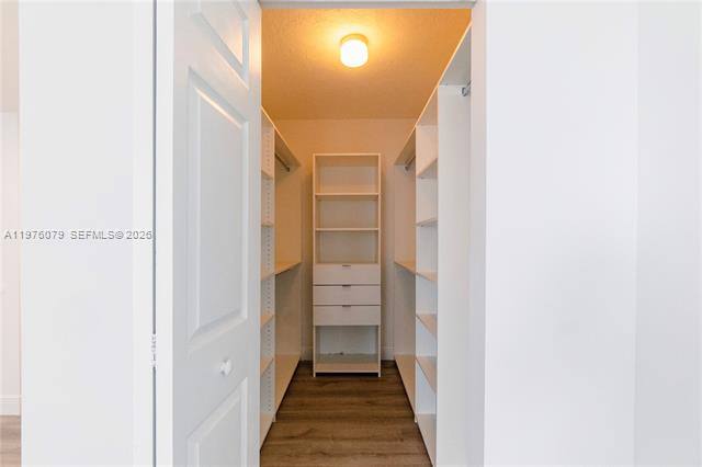 Apartment for rent at 1155 Brickell Bay Dr #2204, Miami, FL 33131