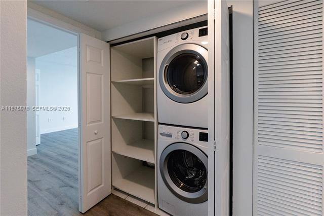 Apartment for rent at 1155 Brickell Bay Dr #2204, Miami, FL 33131