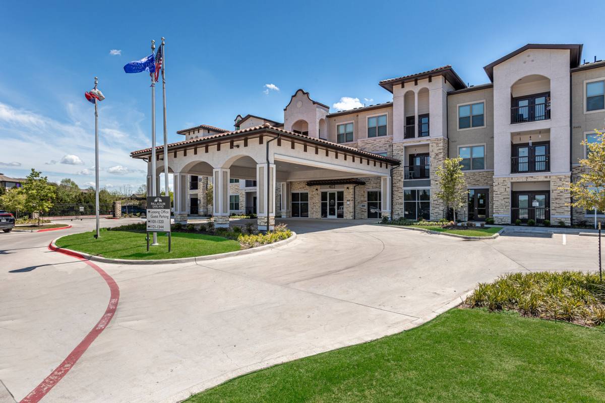 Apartment for rent at Palladium Garland Senior Living, 402 Belt Line Rd, Garland, TX 75040