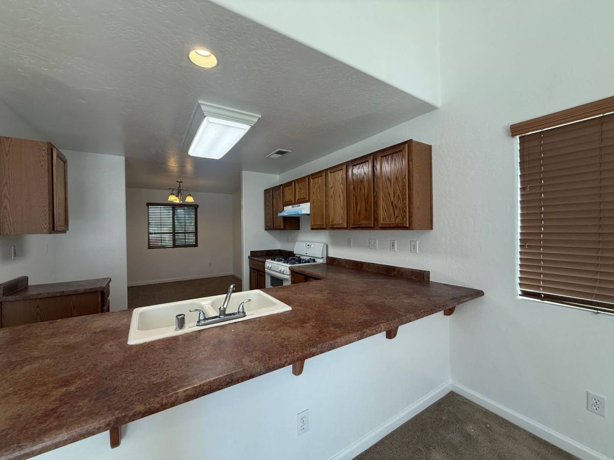 House for rent at 3331 N Linda Vista St, Visalia, CA 93291