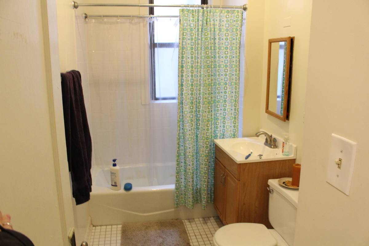 Apartment for rent at 5436-38 S Harper Ave, Chicago, IL 60615