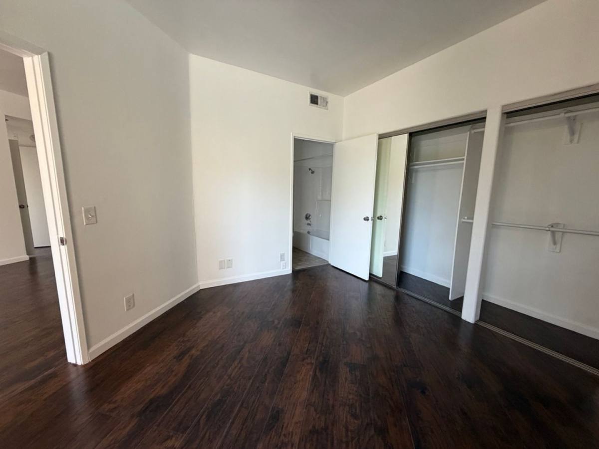 Apartment for rent at 1229 N Sycamore Ave, Los Angeles, CA 90038