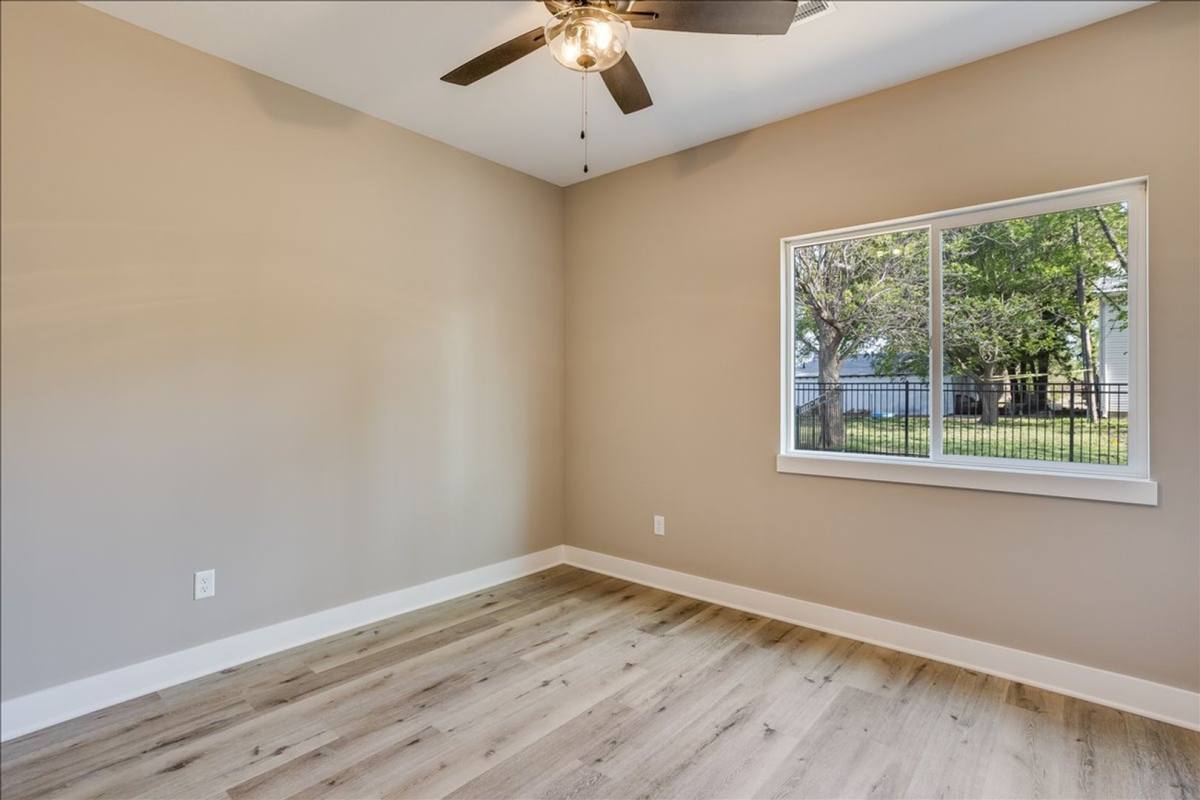 Apartment for rent at 1066 W Long Path St, Goddard, KS 67052