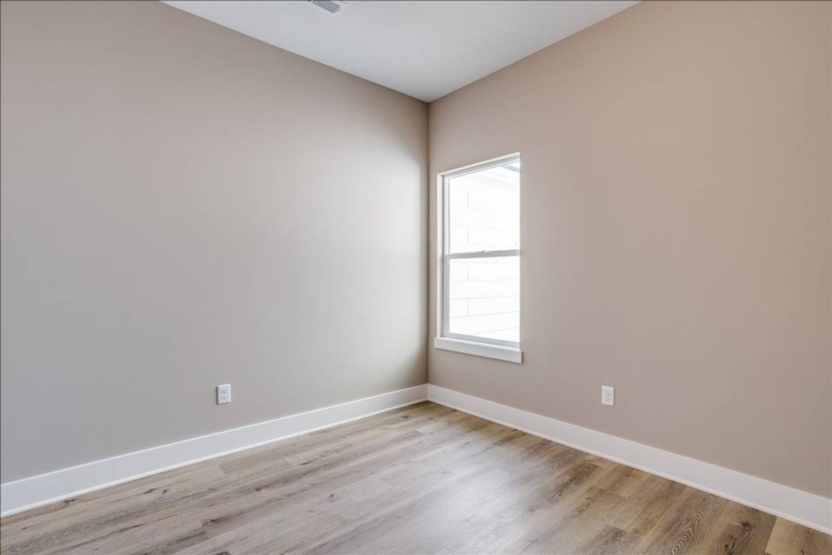 Apartment for rent at 1066 W Long Path St, Goddard, KS 67052
