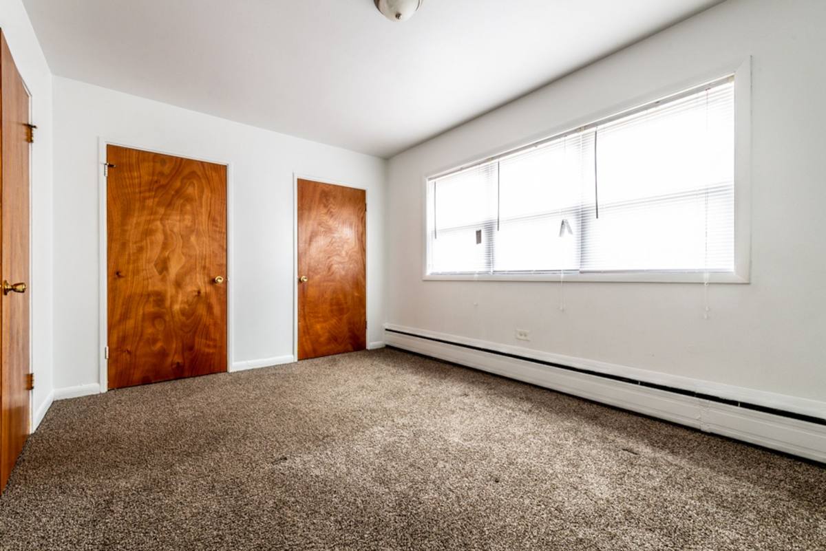 Apartment for rent at 5015 W Jackson Blvd, Chicago, IL 60644