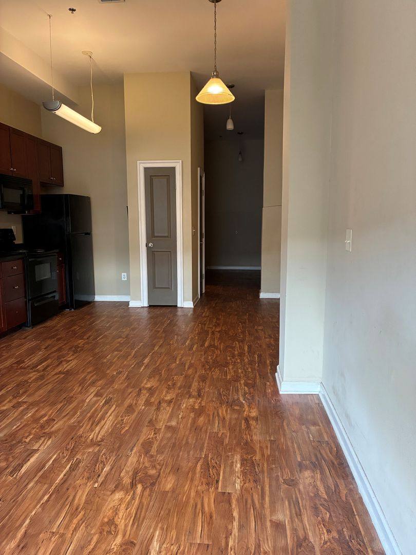 Apartment for rent at 1201 W City Point Rd, Hopewell, VA 23860
